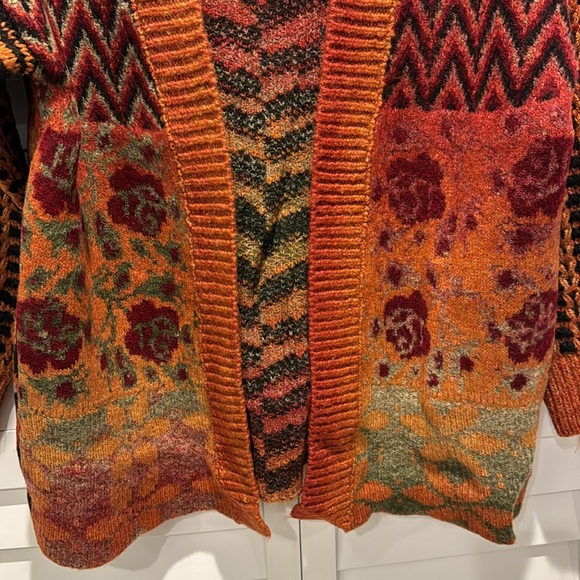 Desigual NWT Arezzo Heavy Gauge Jacket in a Acrylic/Polyester blend with pockets - Picture 7 of 10